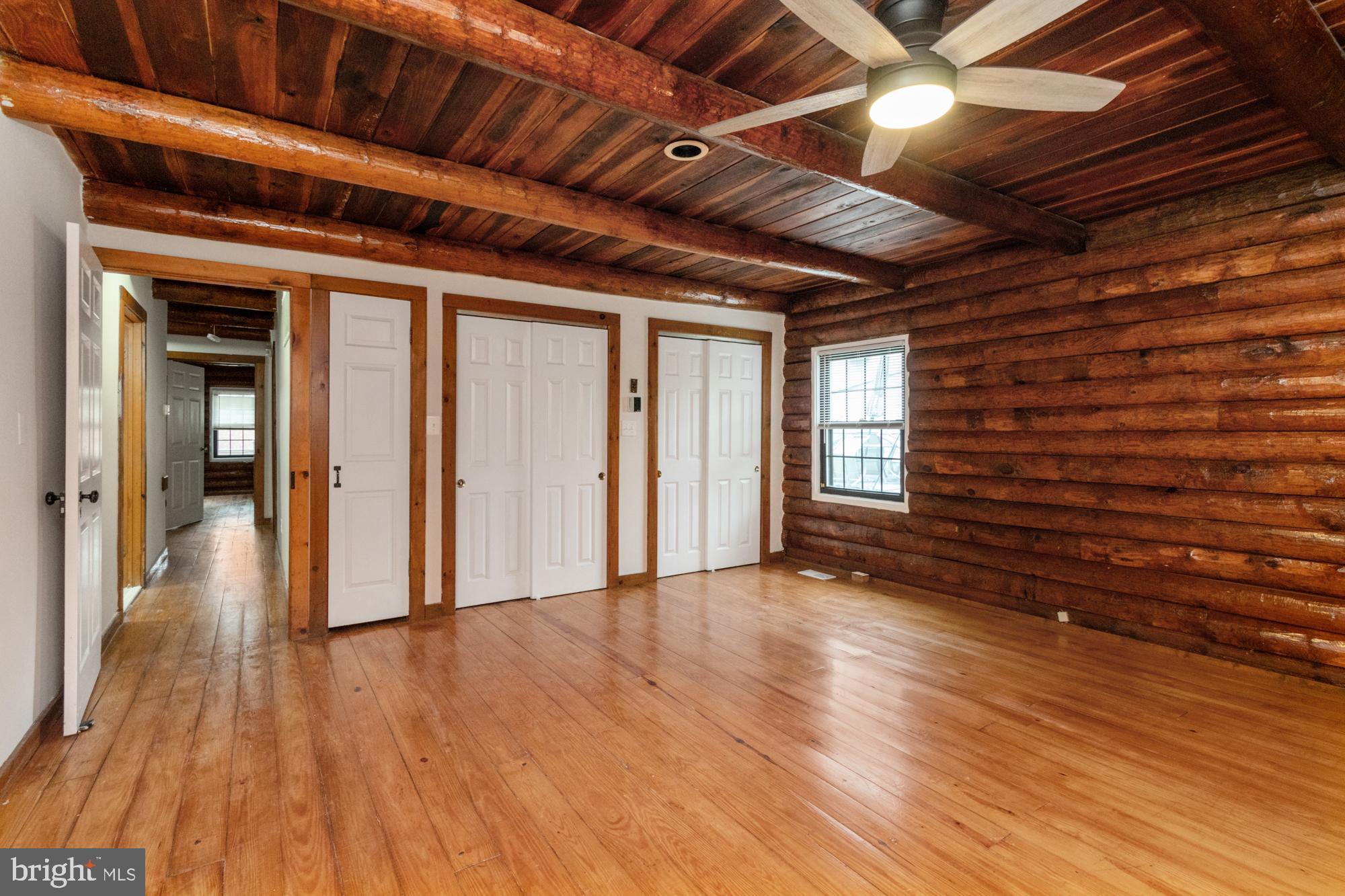 2315 LYNDHURST AVENUE