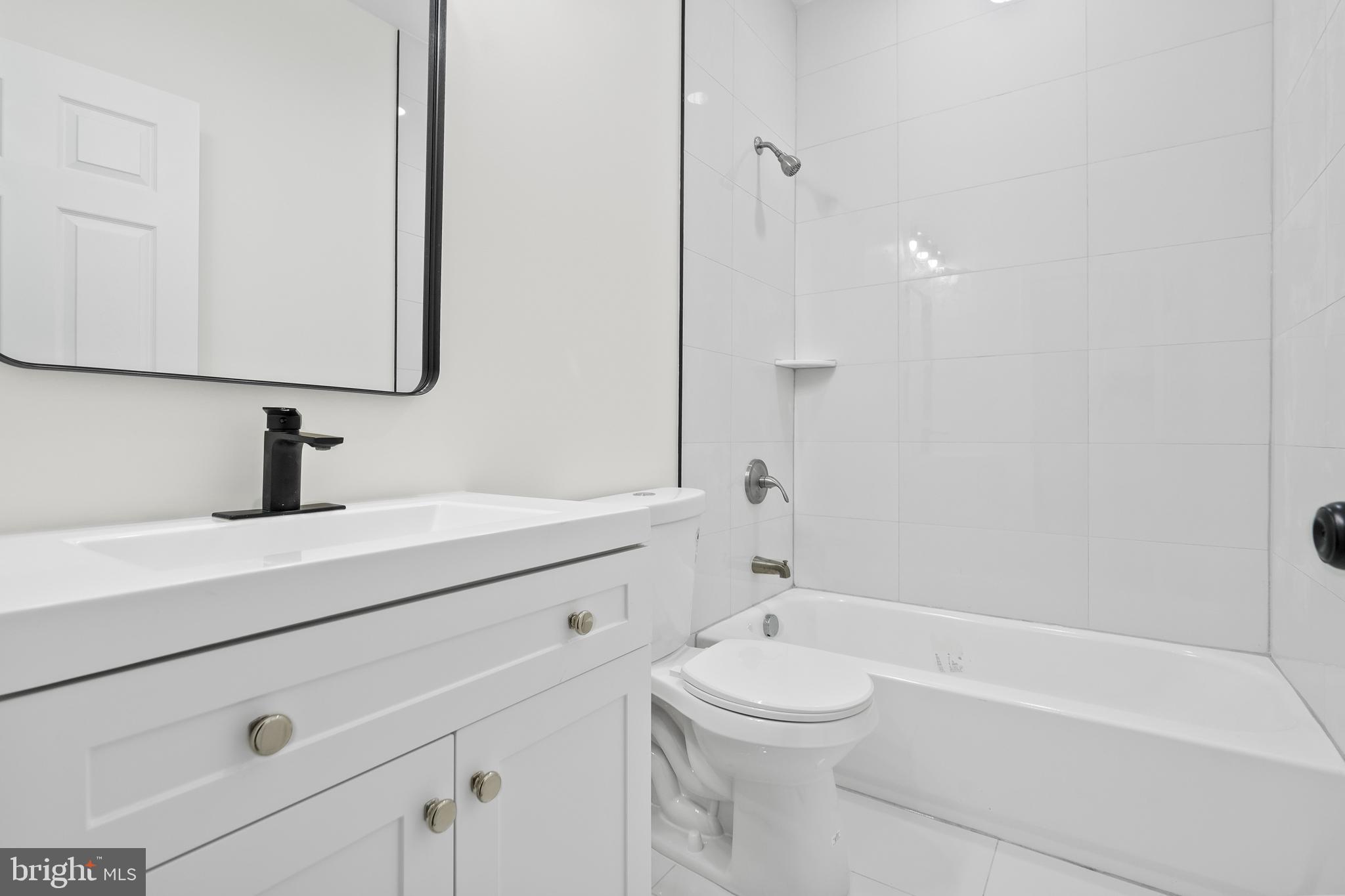 2849 MAYFIELD AVENUE