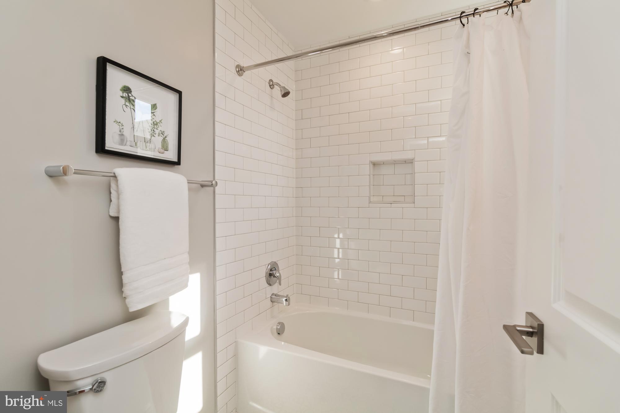 1707 E PRESTON STREET