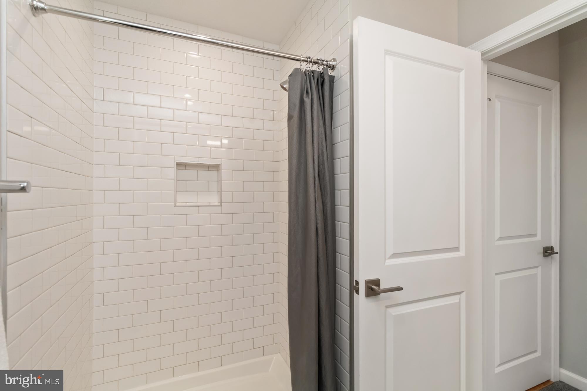 1707 E PRESTON STREET