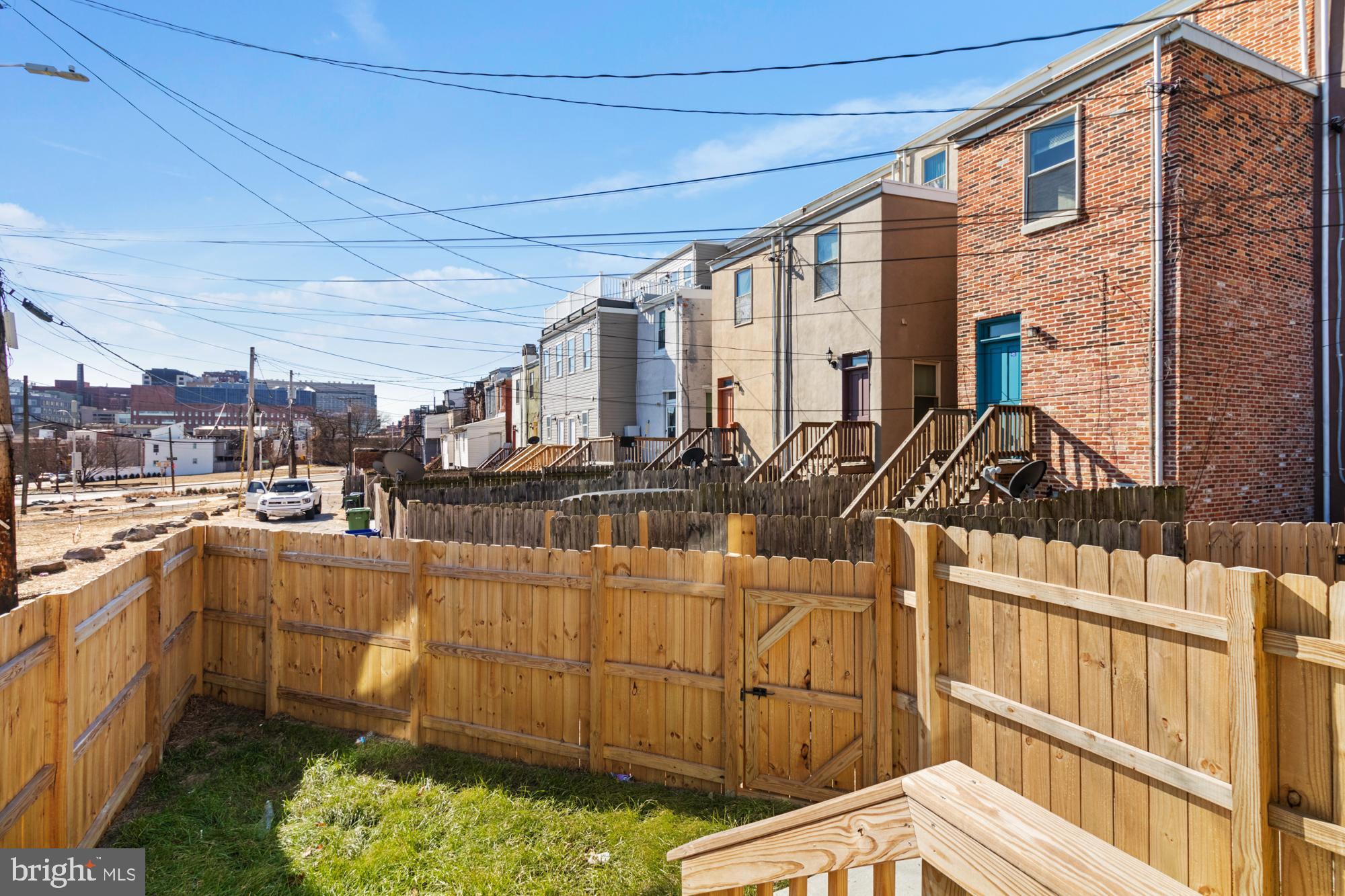 1707 E PRESTON STREET