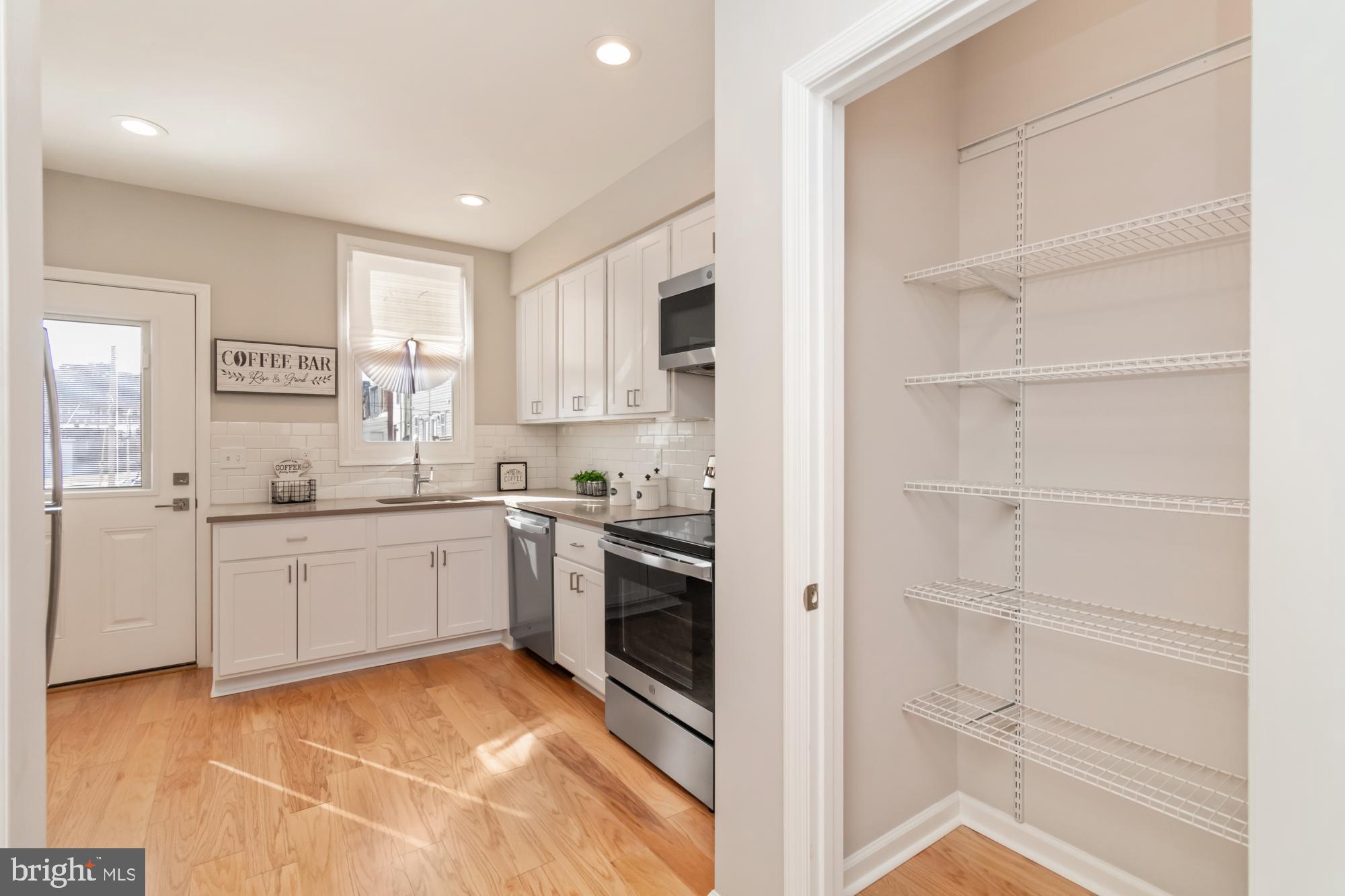 1707 E PRESTON STREET