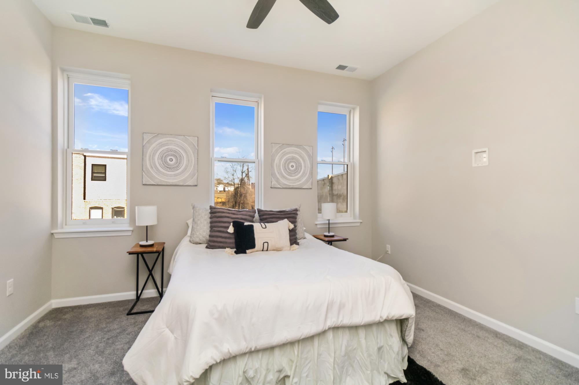 1707 E PRESTON STREET