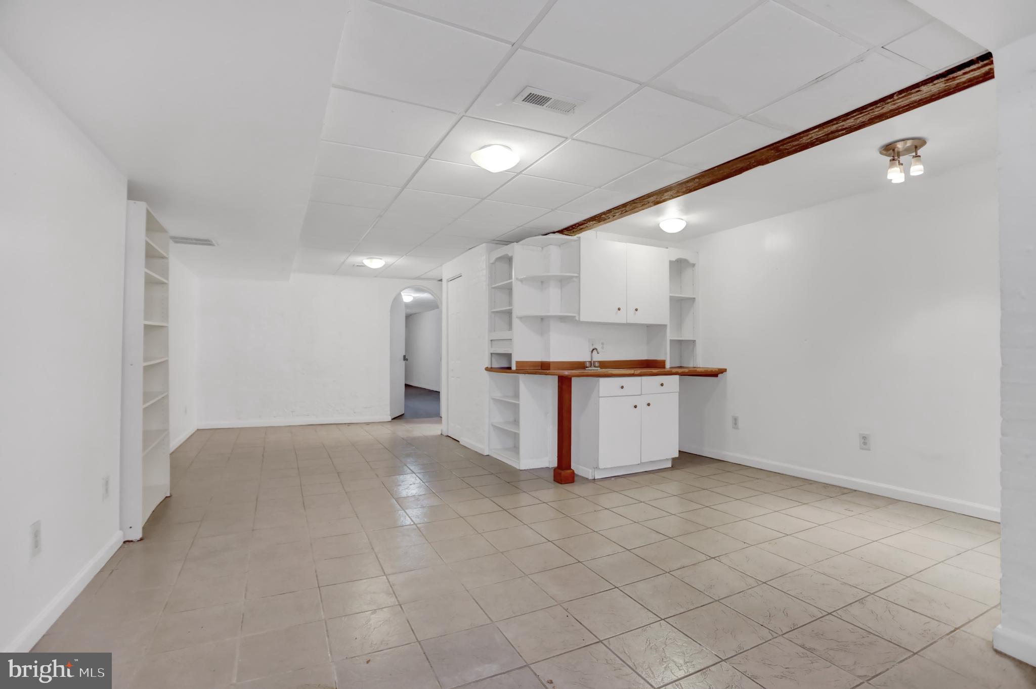1706 PARK AVENUE