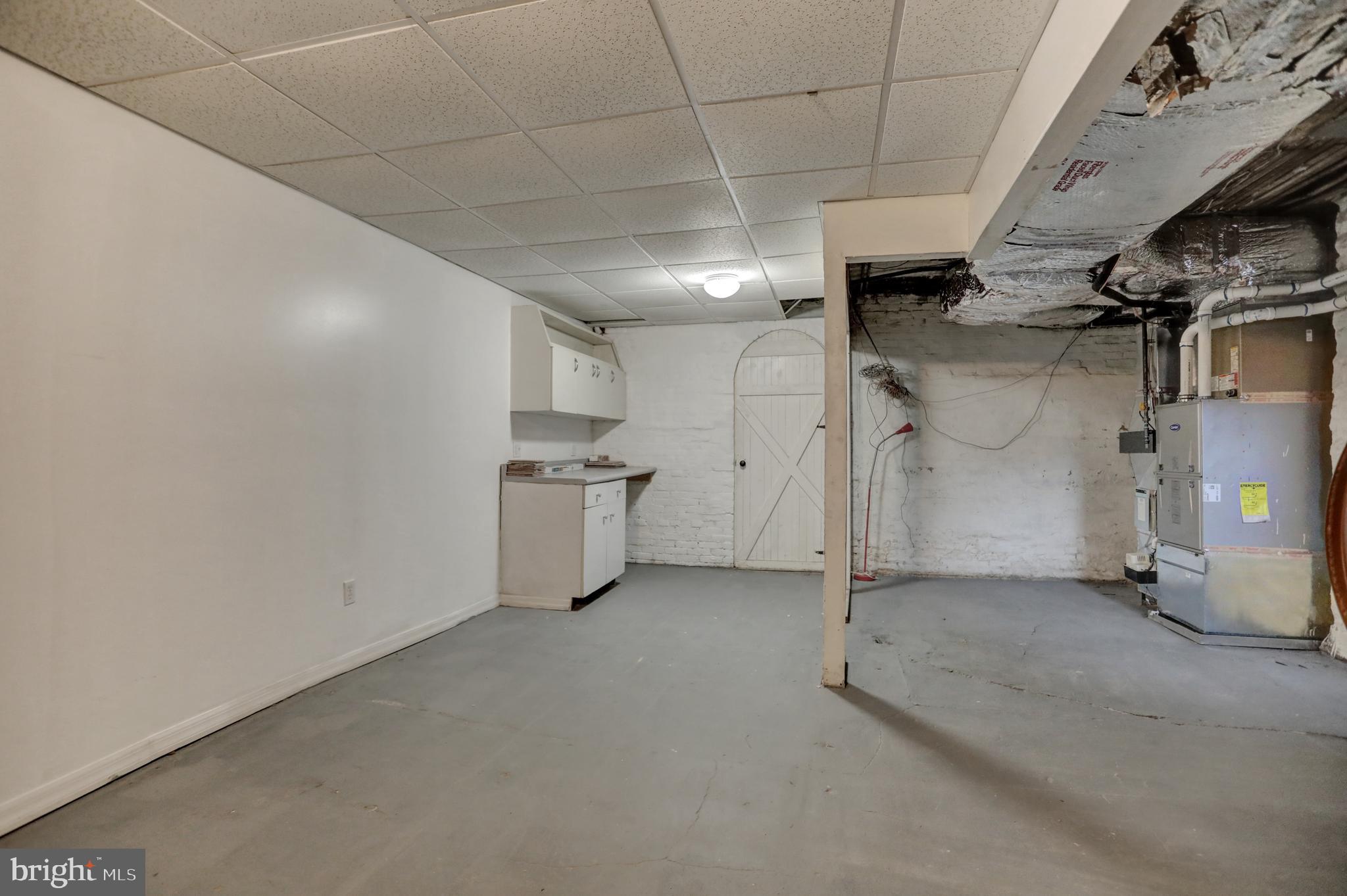 1706 PARK AVENUE