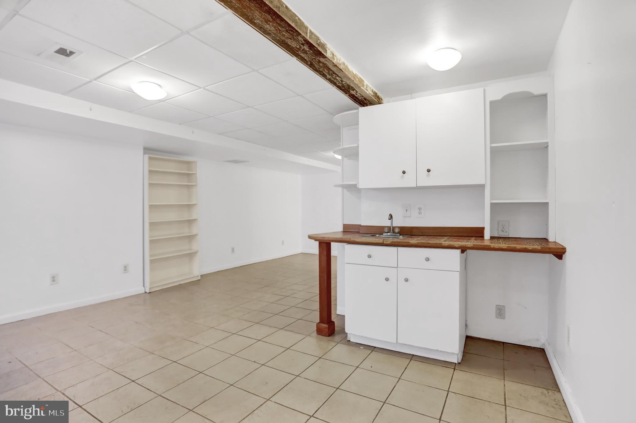 1706 PARK AVENUE