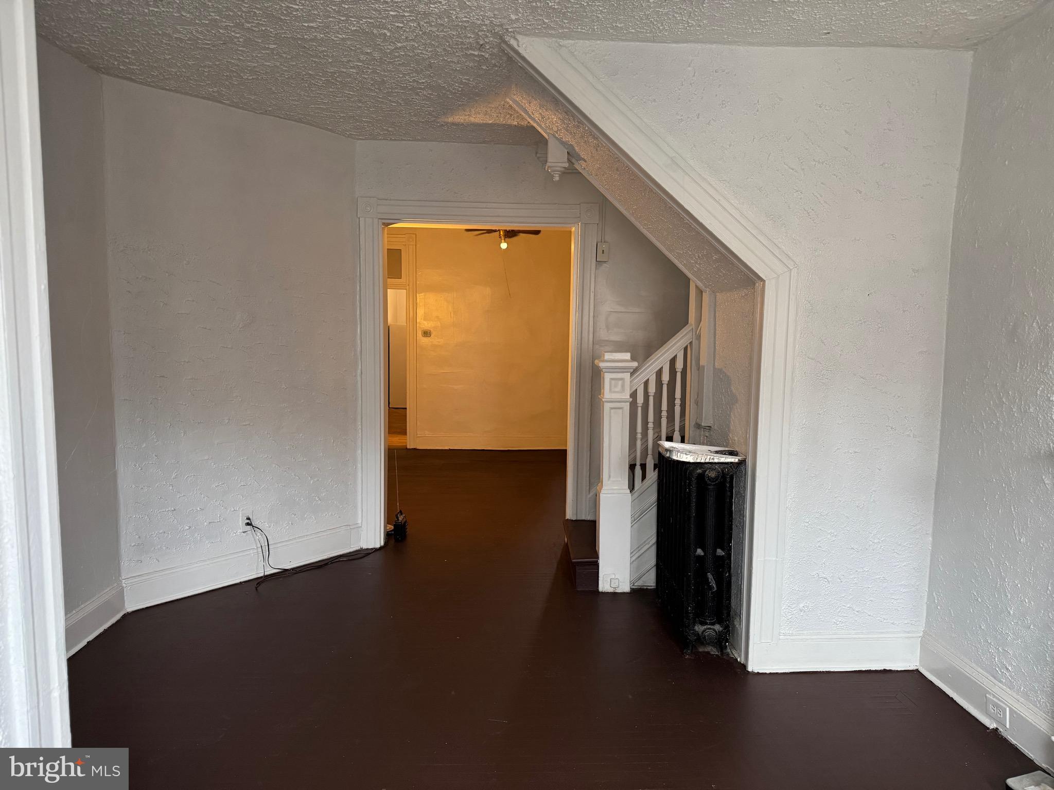 537 SANFORD PLACE