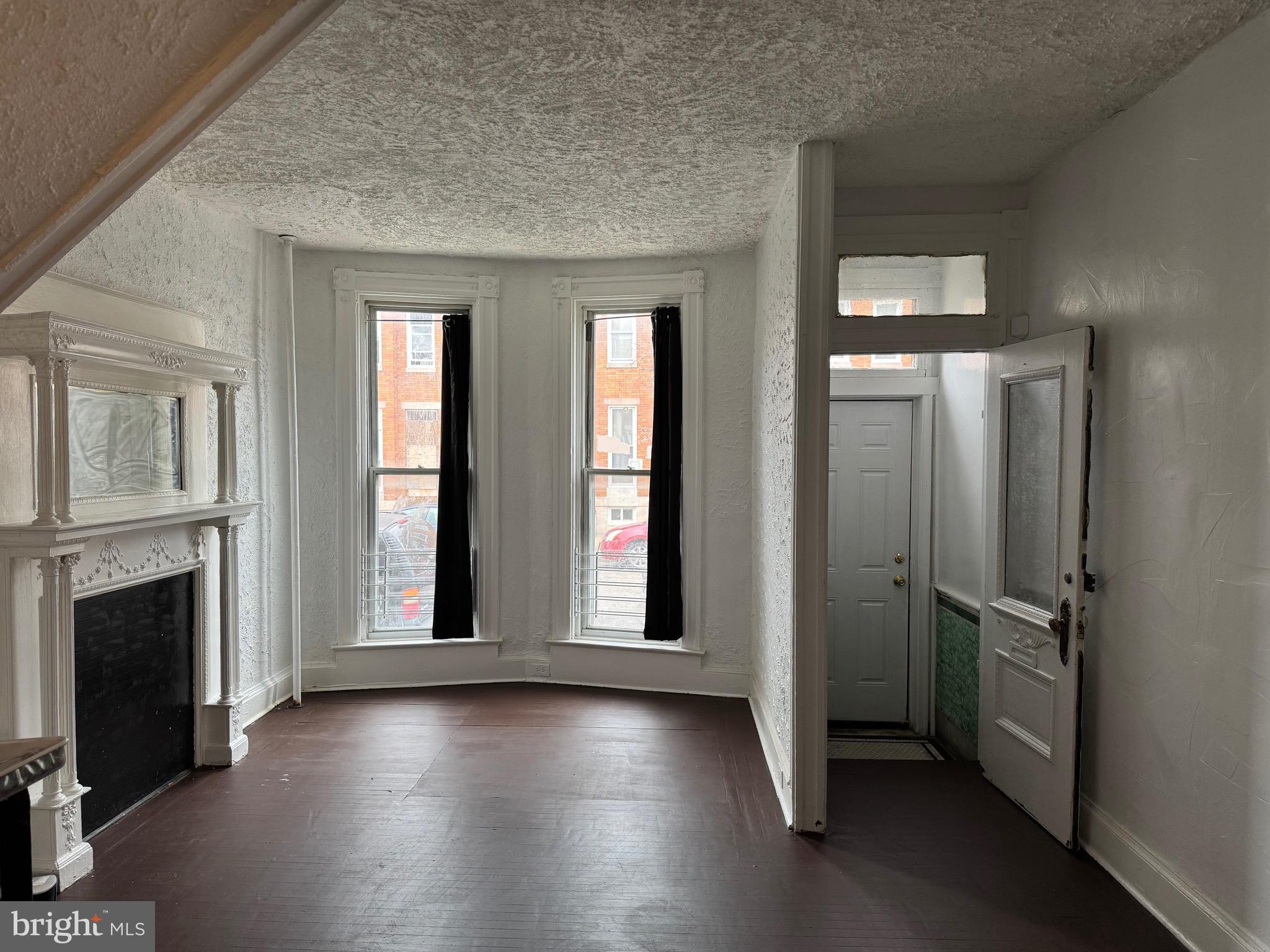 537 SANFORD PLACE