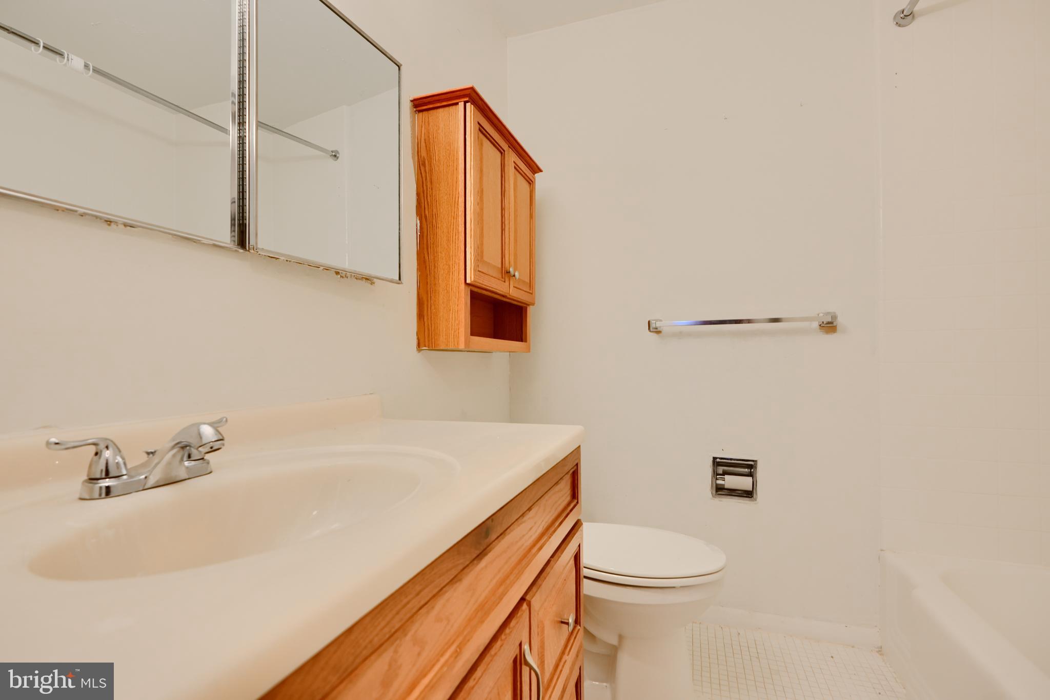 3737 CLARKS LANE 111