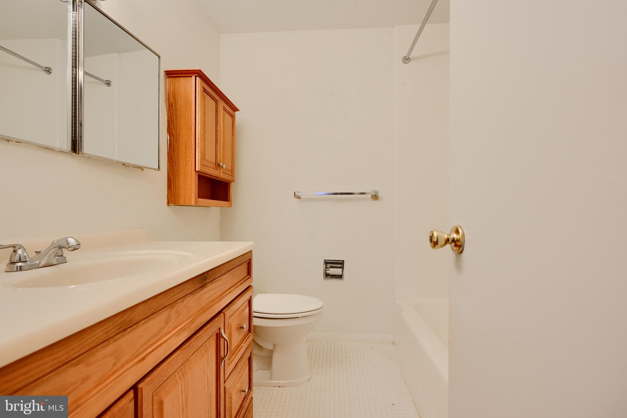 3737 CLARKS LANE 111