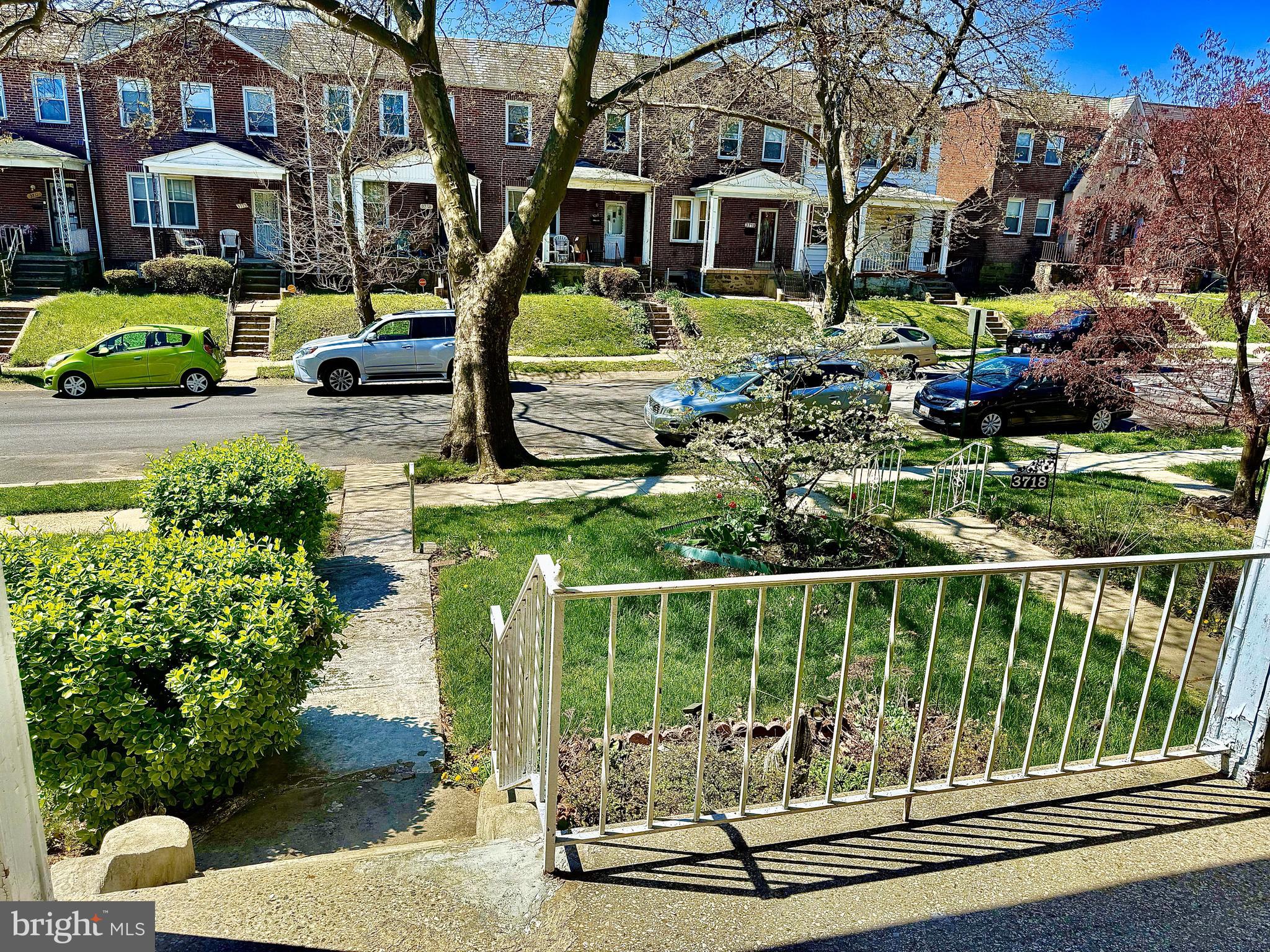 3716 COLUMBUS DRIVE