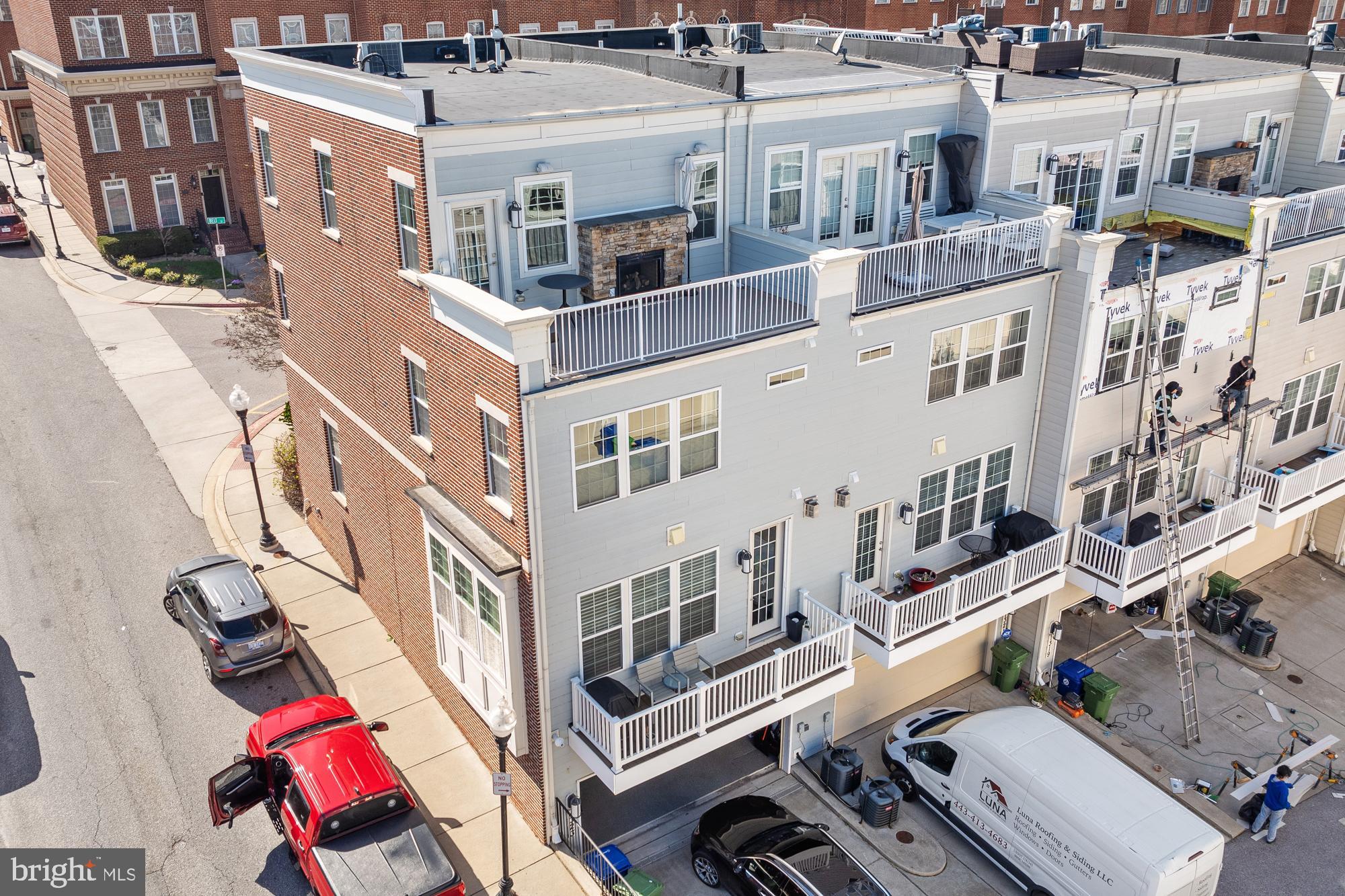 1323 BELT STREET
