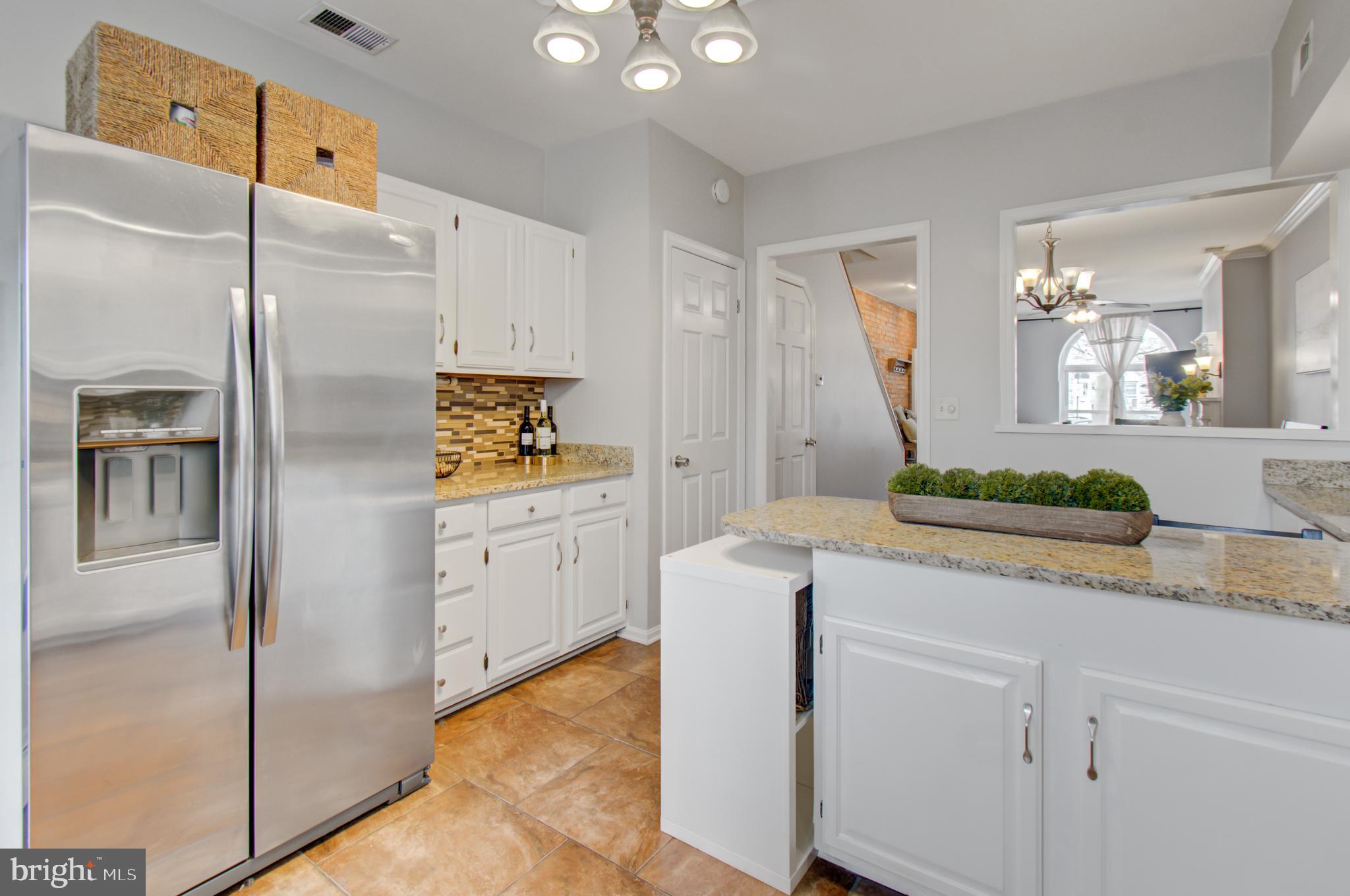 705 S CONKLING STREET