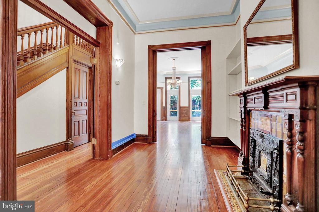 1510 PARK AVENUE