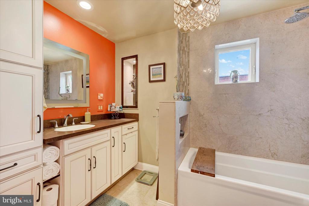4224 EVANS CHAPEL ROAD