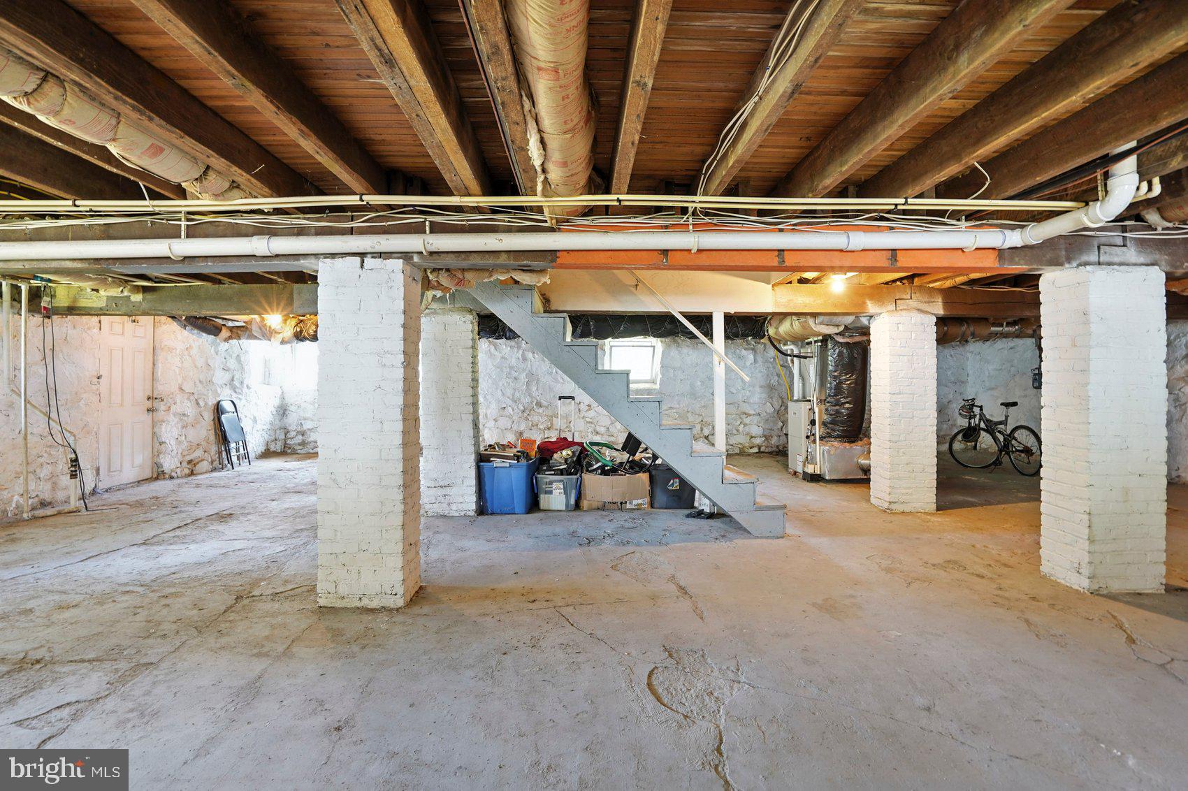 5500 STONINGTON AVENUE