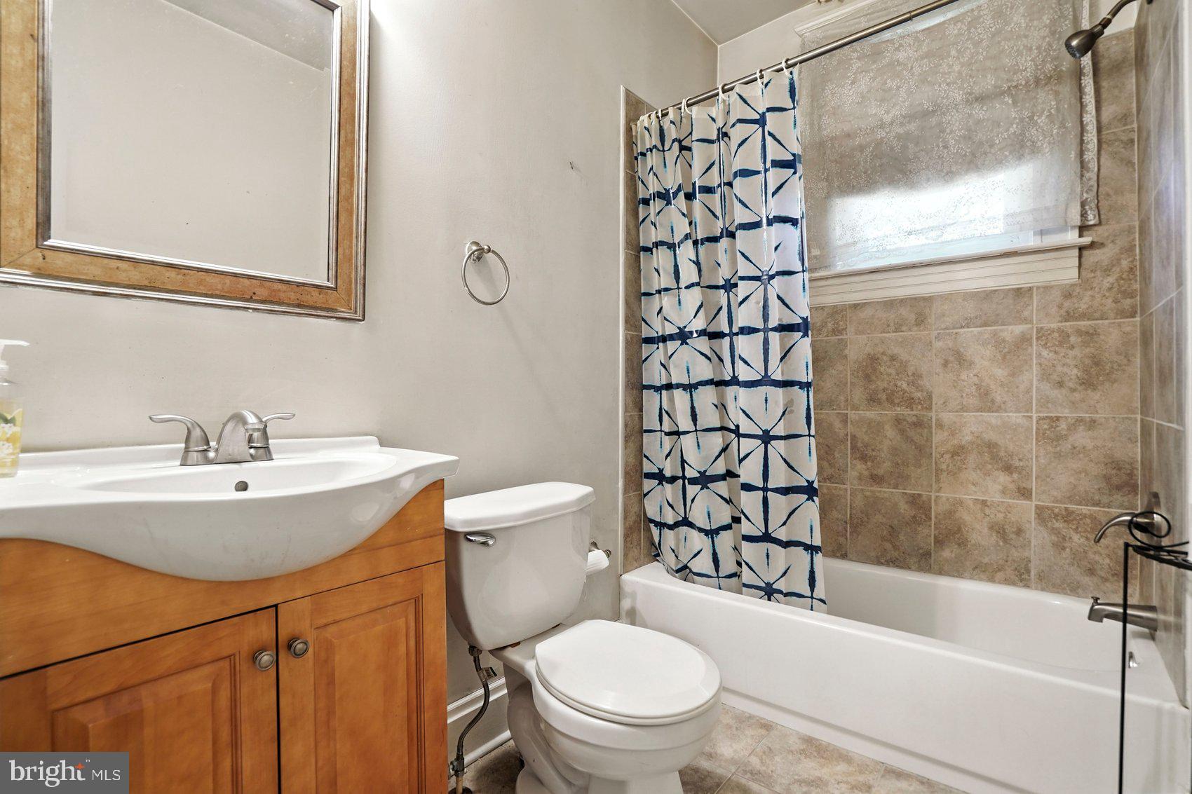 5500 STONINGTON AVENUE