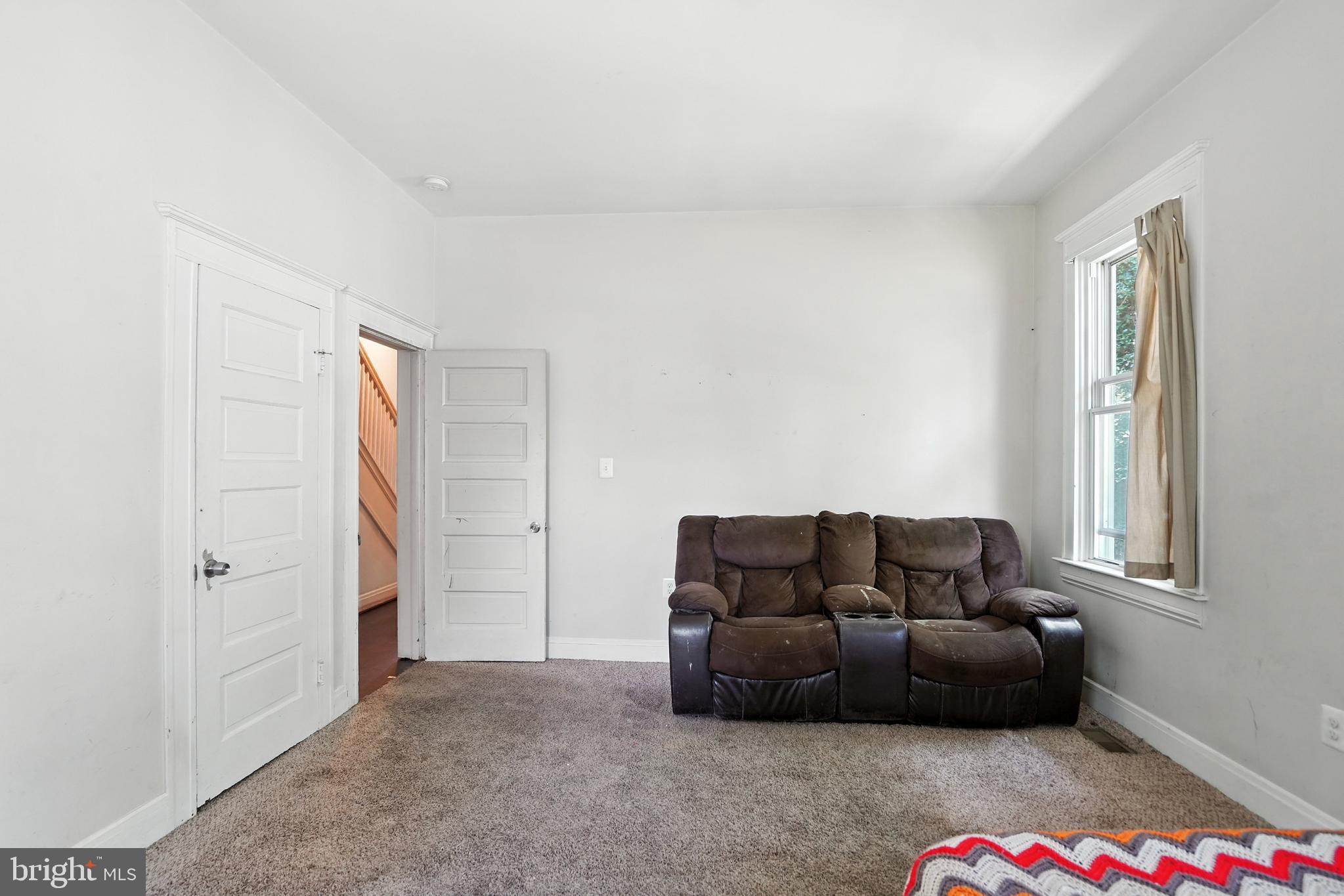 5500 STONINGTON AVENUE