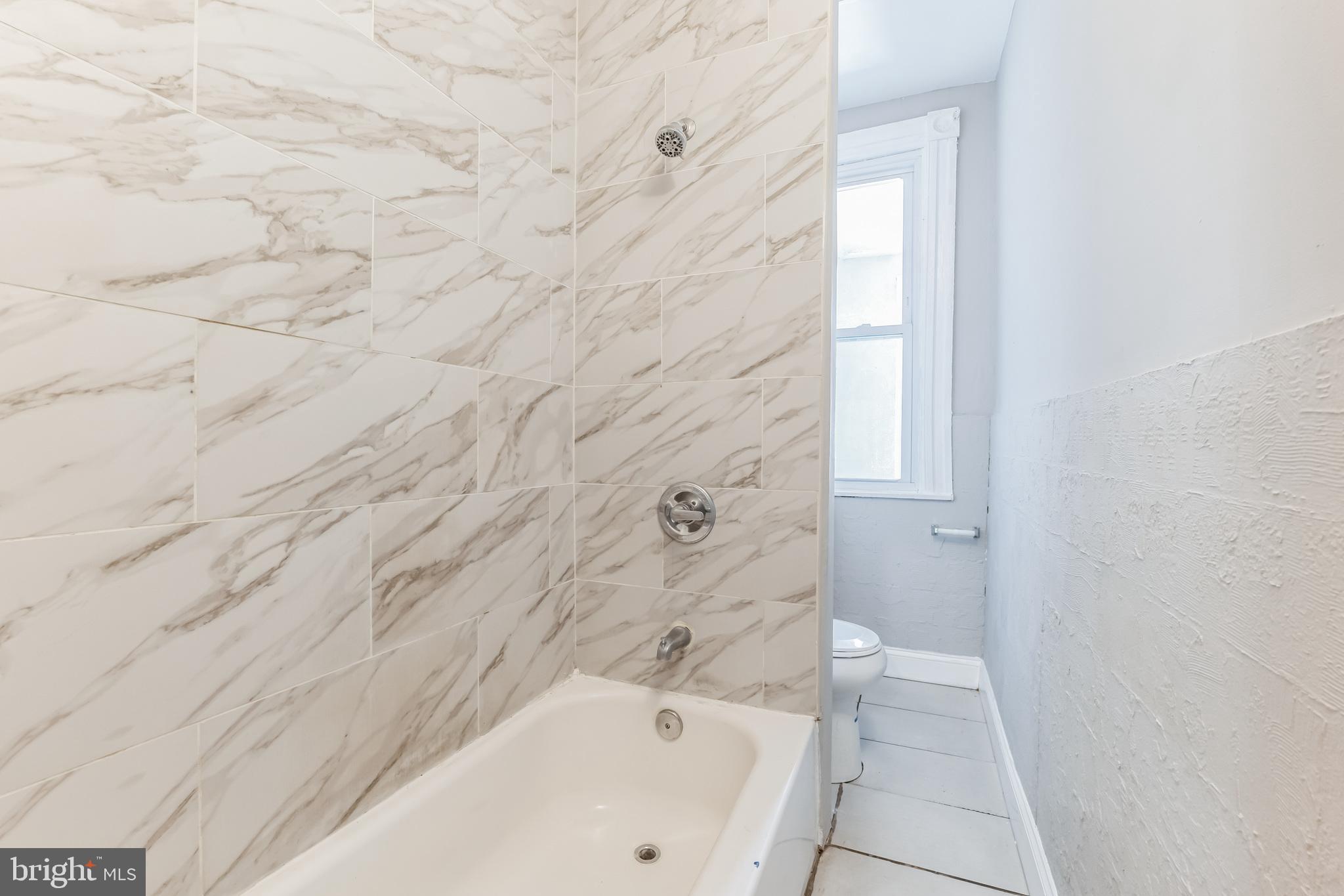 2726 JEFFERSON STREET