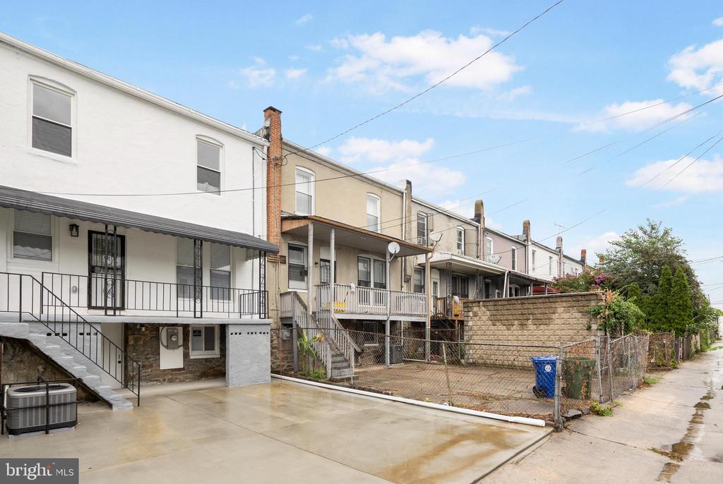 2419 HARLEM AVENUE