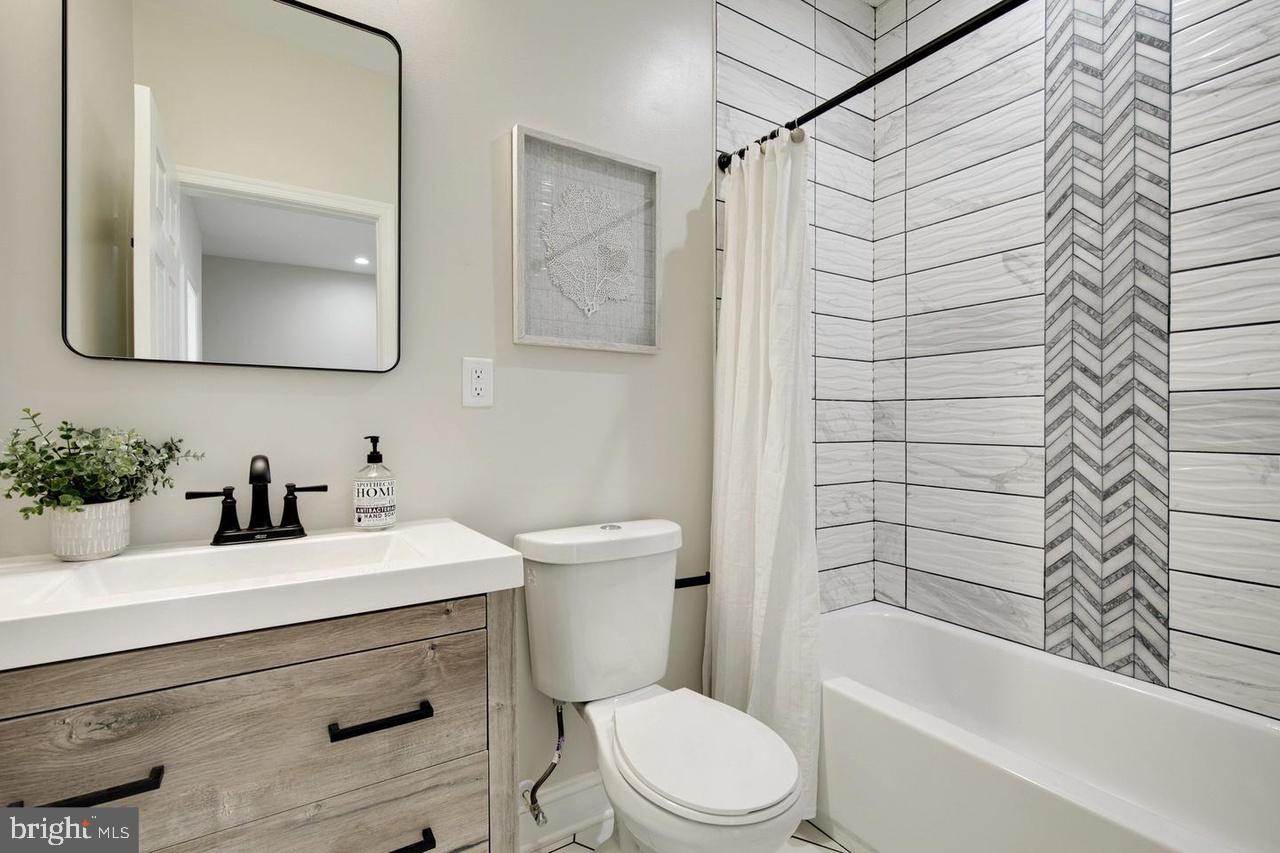 4027 REISTERSTOWN ROAD