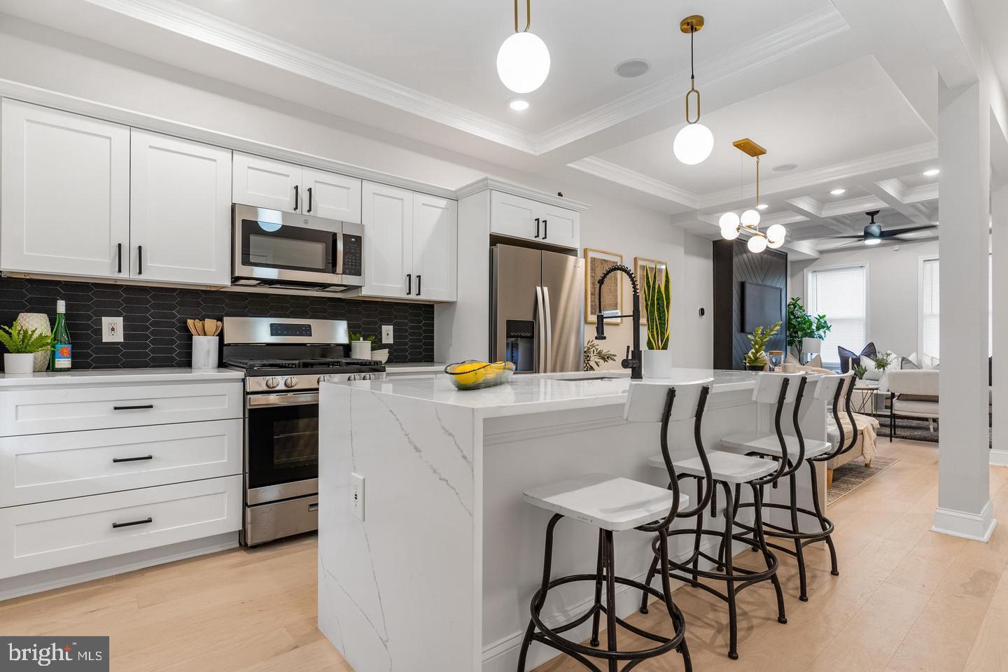 4027 REISTERSTOWN ROAD