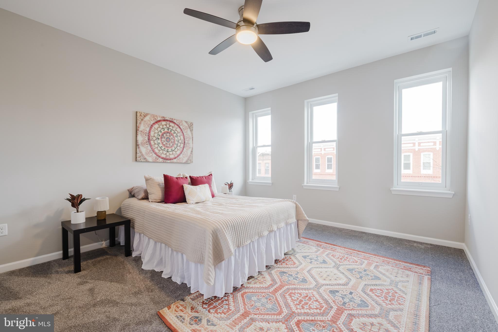 711 E PRESTON STREET