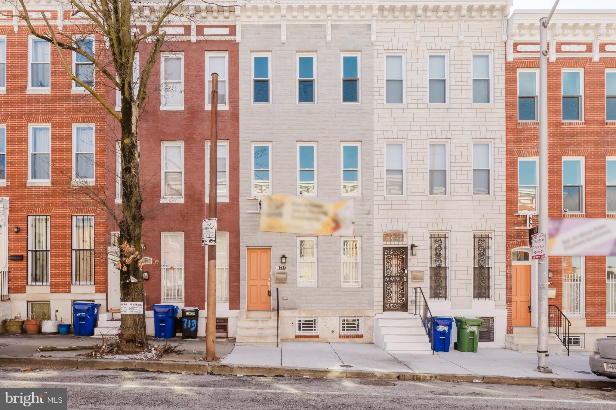 711 E PRESTON STREET