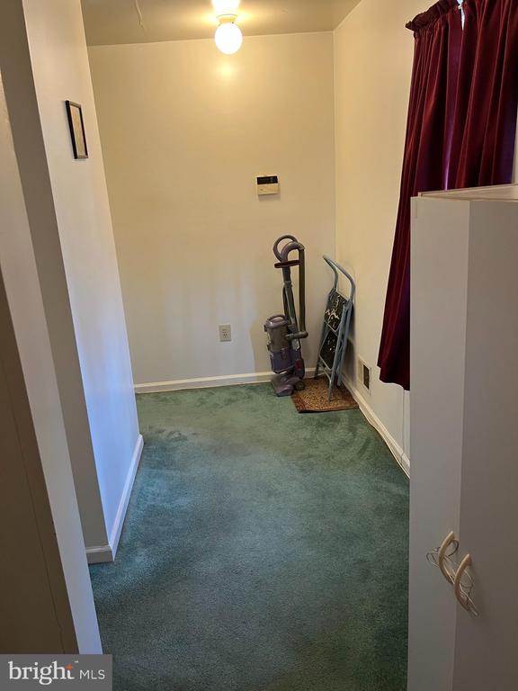 200 S GILMOR STREET