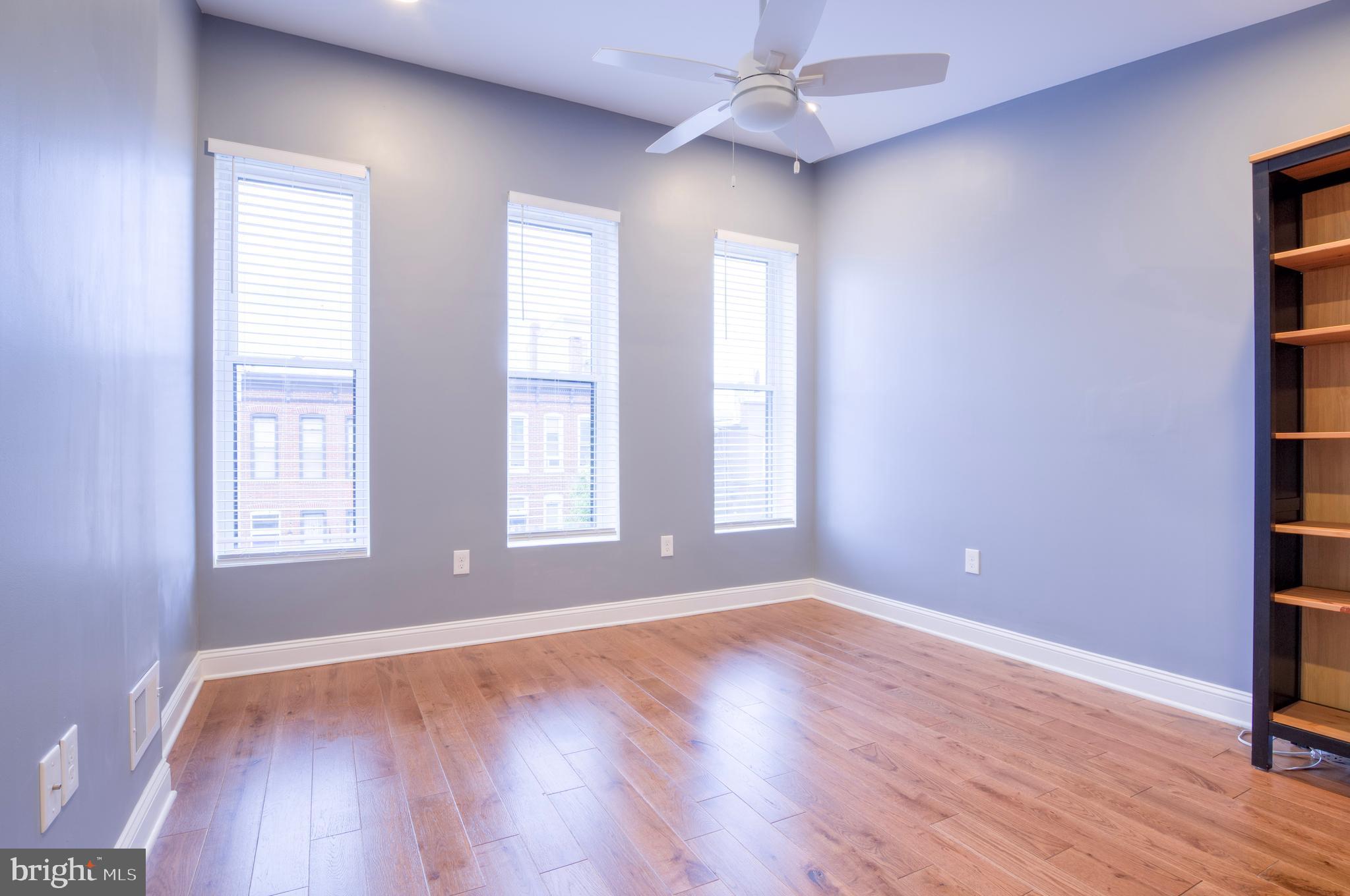 107 W CLEMENT STREET