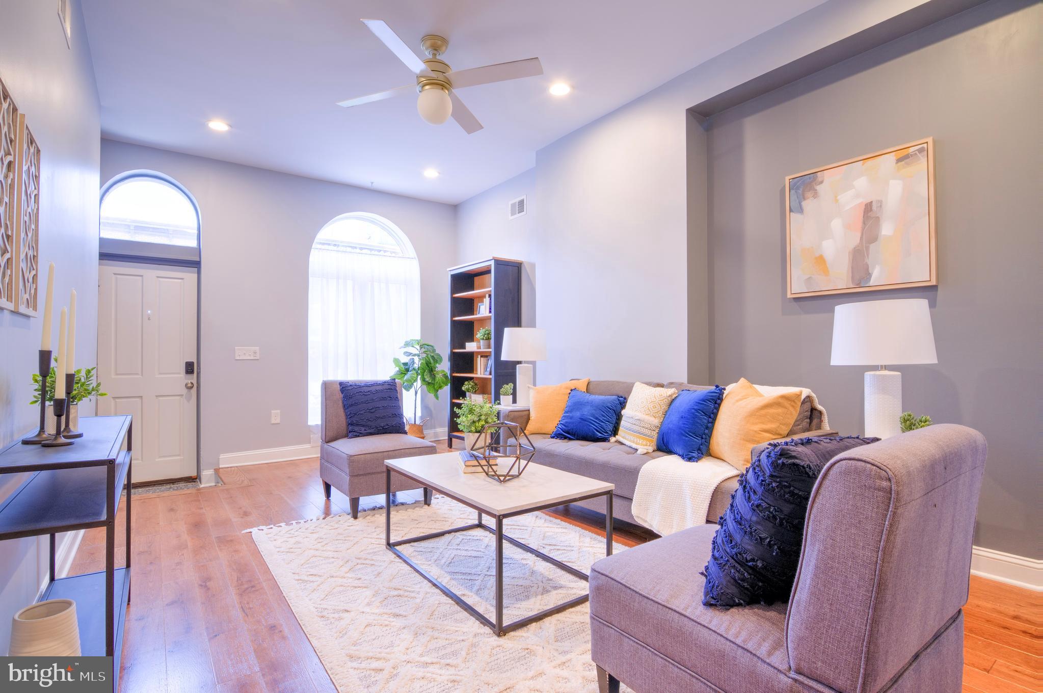 107 W CLEMENT STREET