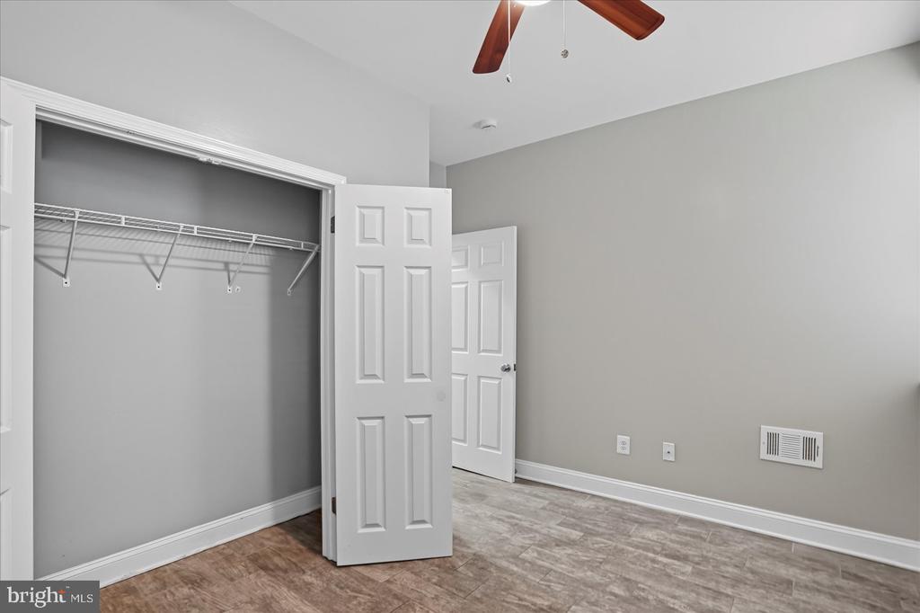 1106 HARLEM AVENUE