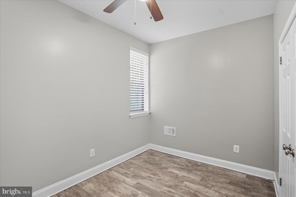 1106 HARLEM AVENUE