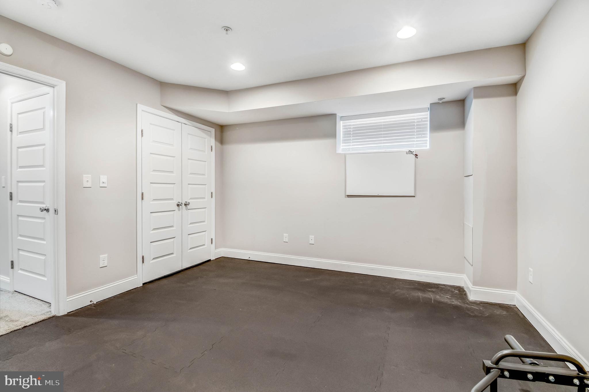 3039 E BALTIMORE STREET