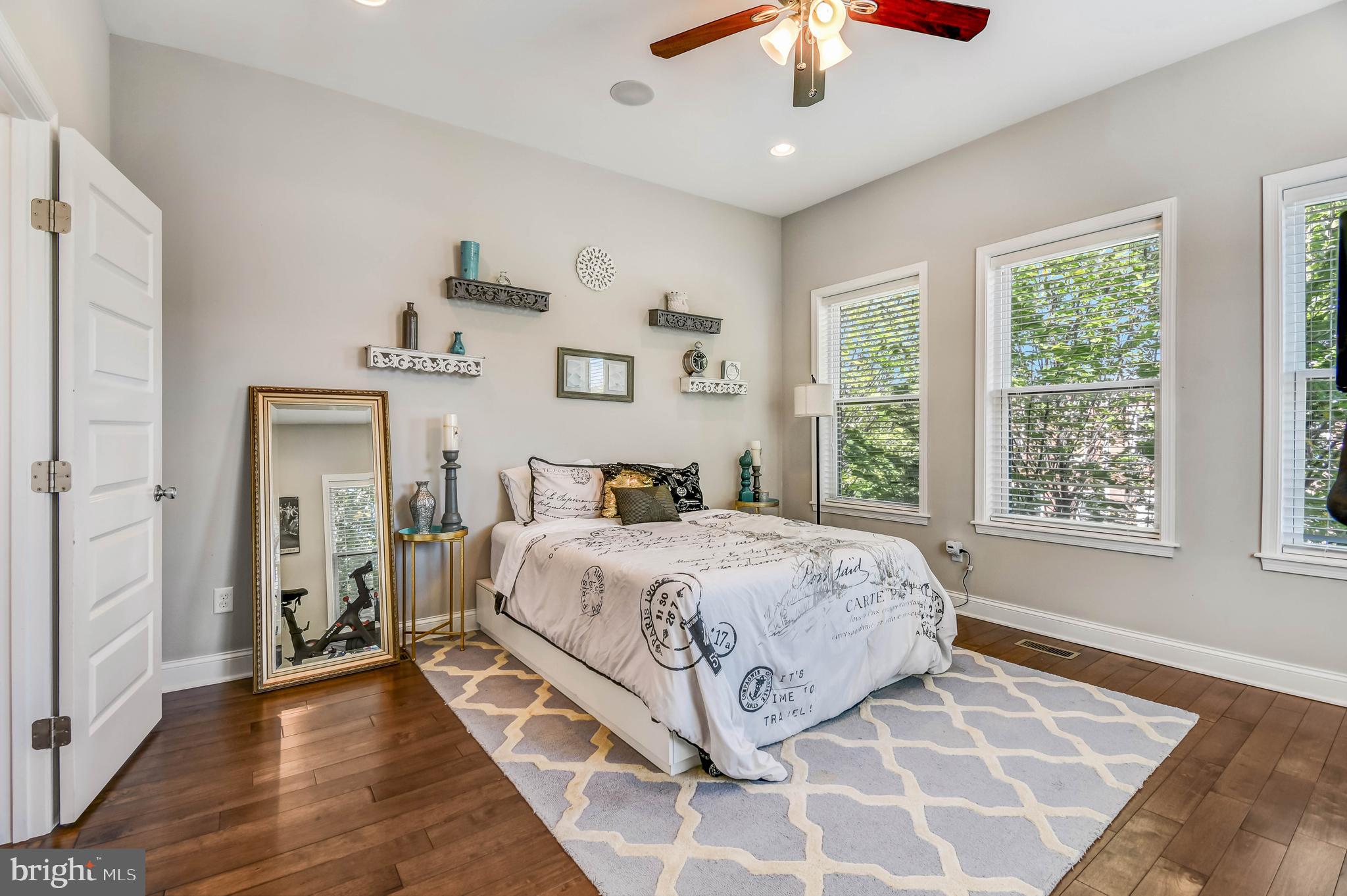 3039 E BALTIMORE STREET