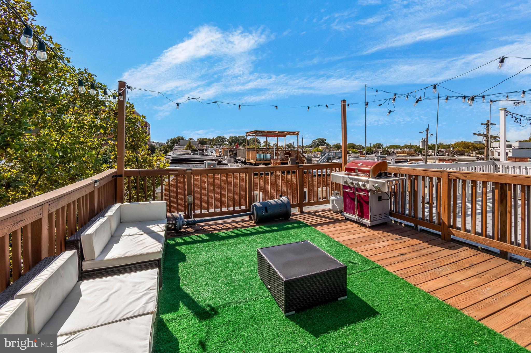 3039 E BALTIMORE STREET