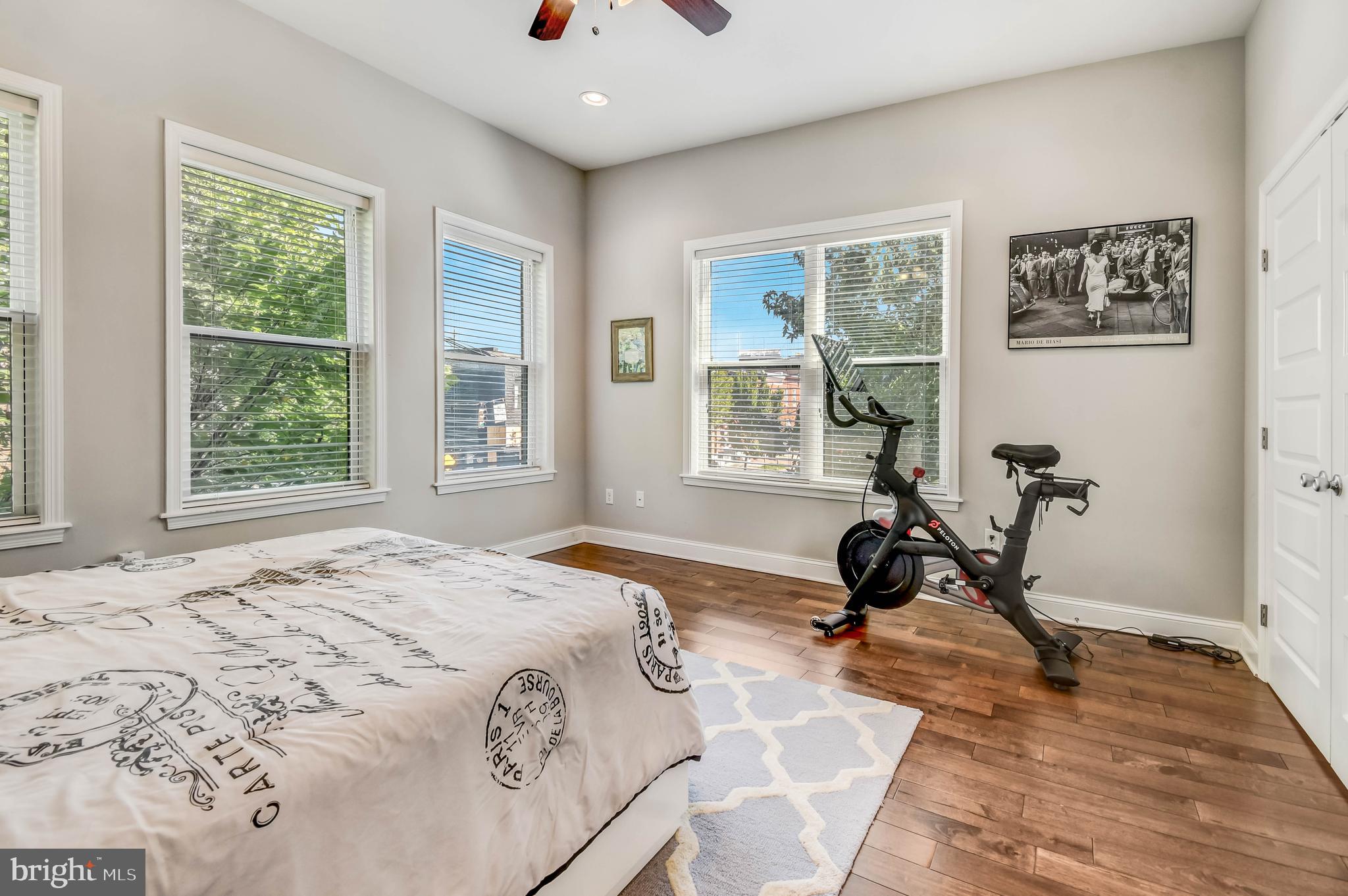 3039 E BALTIMORE STREET