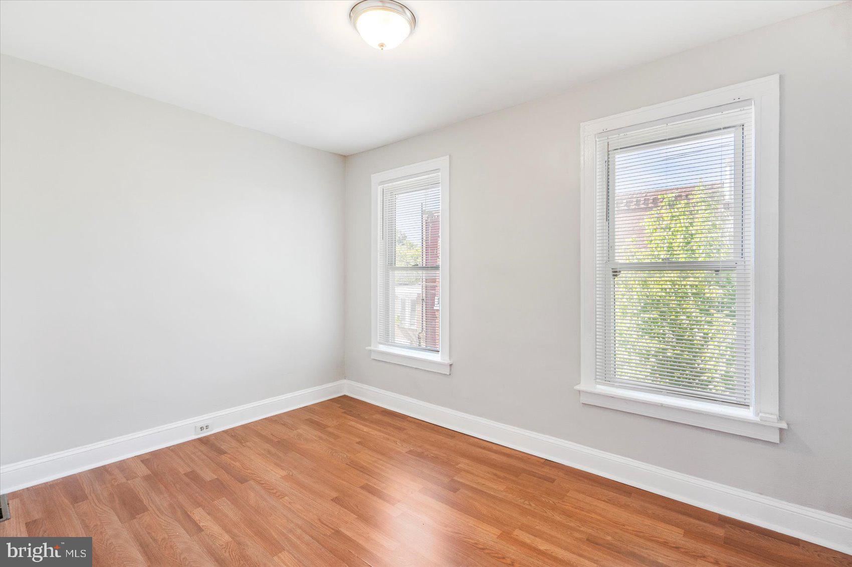 1637 MONTPELIER STREET