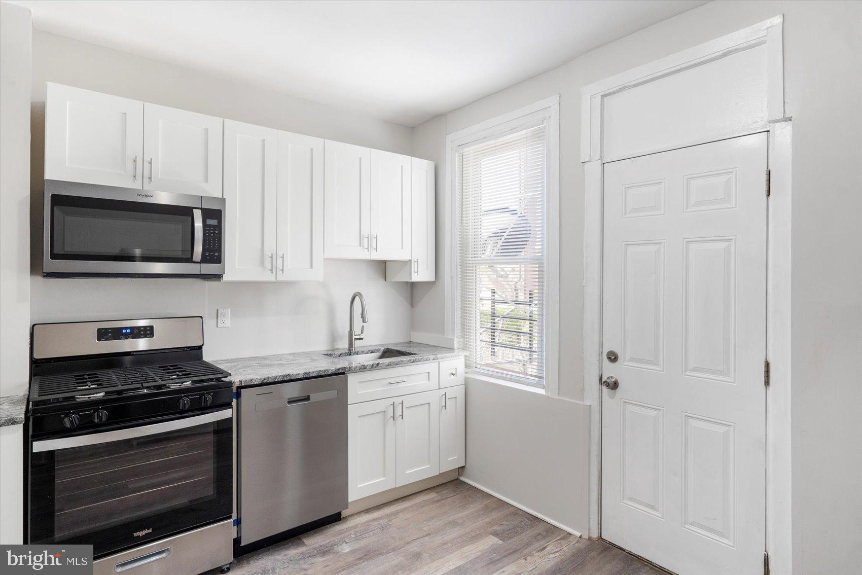 1637 MONTPELIER STREET