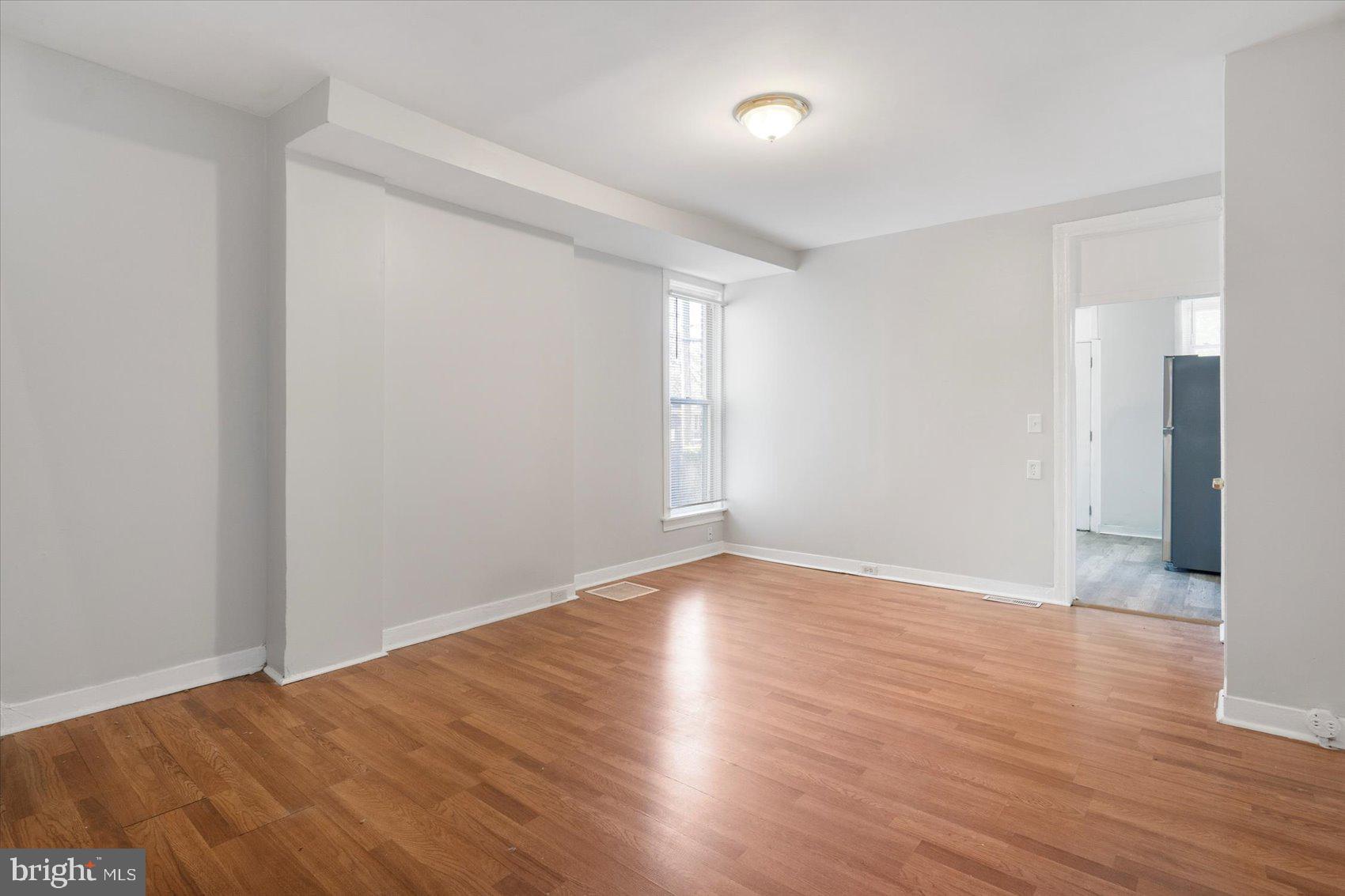 1637 MONTPELIER STREET