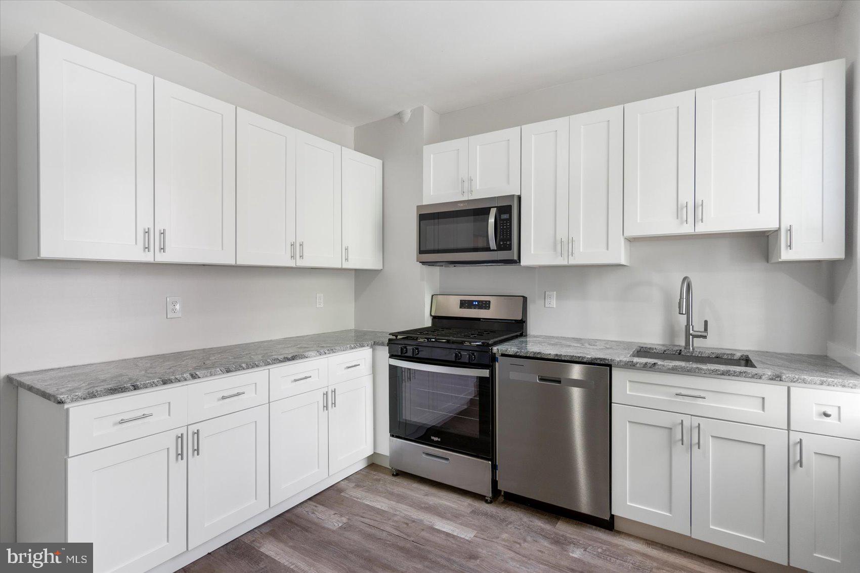 1637 MONTPELIER STREET