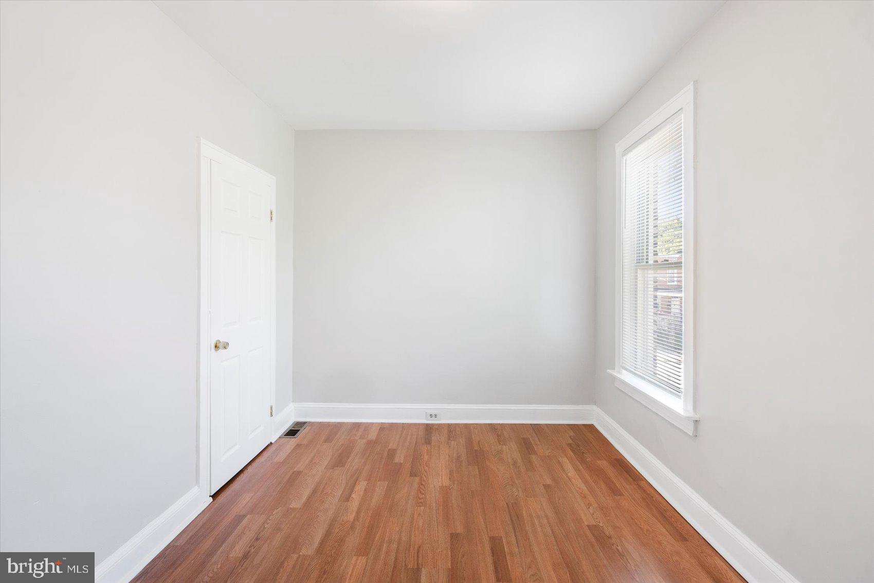 1637 MONTPELIER STREET