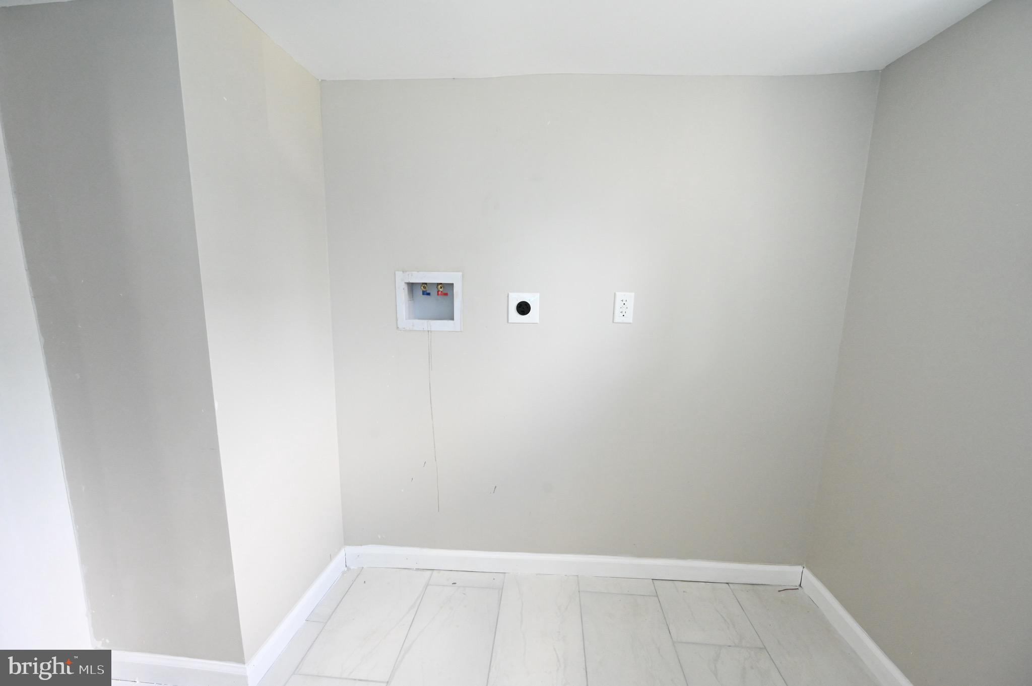 3303 WESTERWALD AVENUE