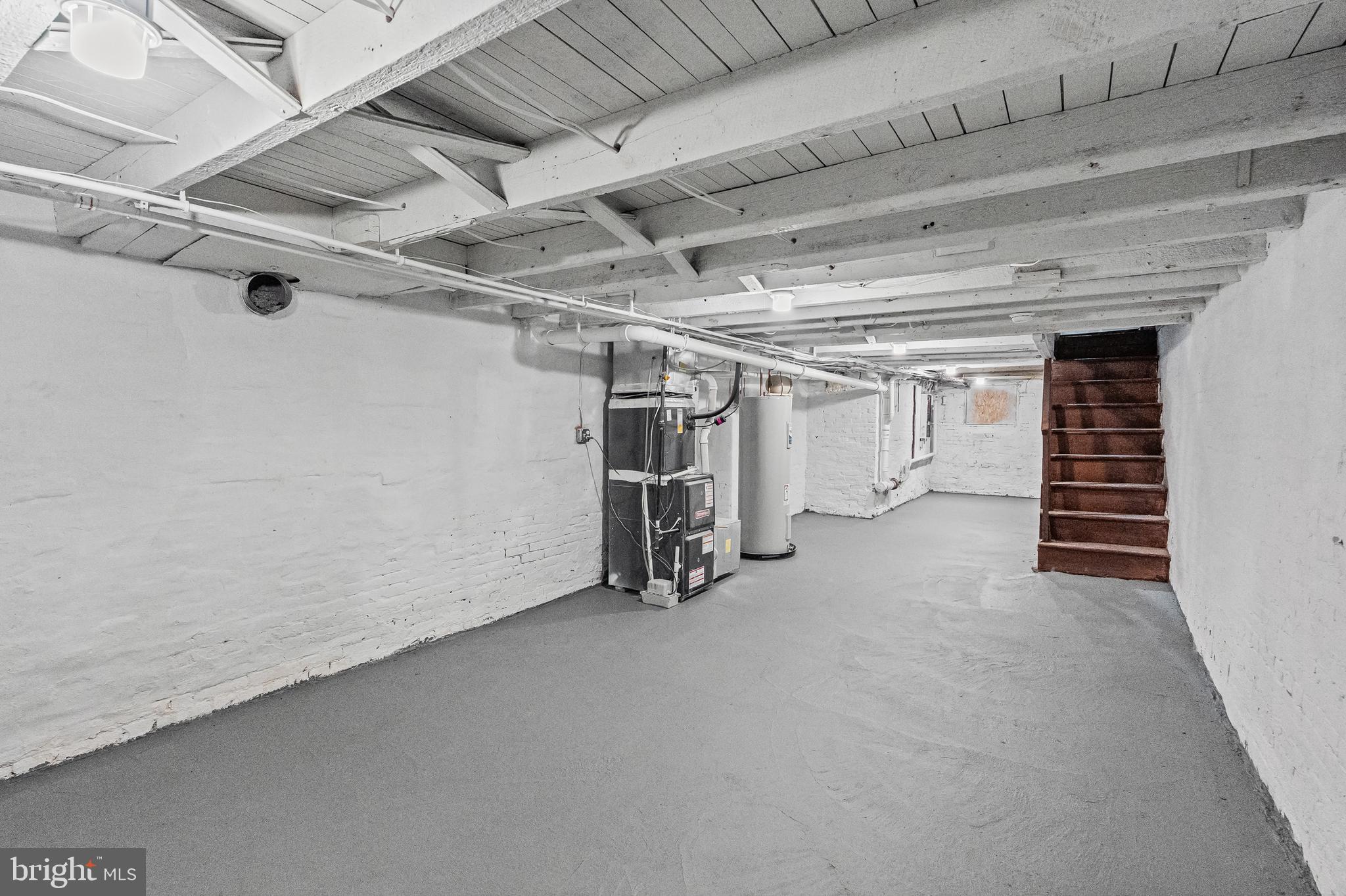 1807 E FEDERAL STREET