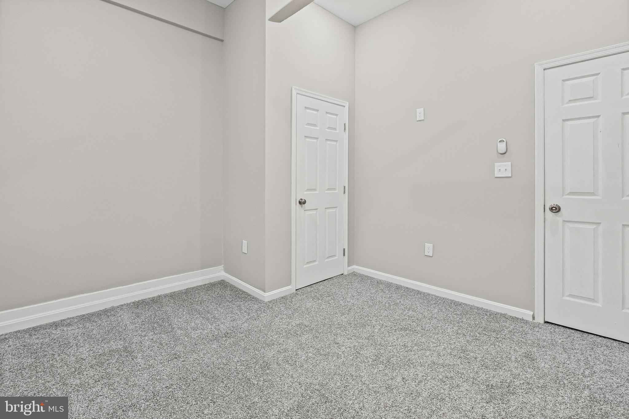 1807 E FEDERAL STREET