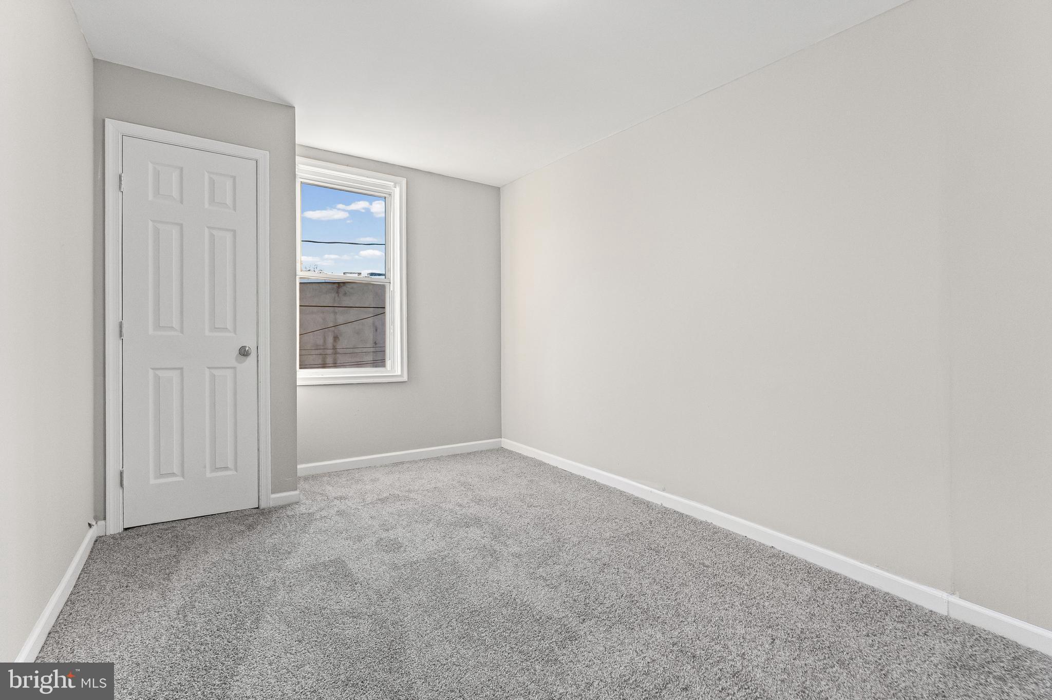 1807 E FEDERAL STREET