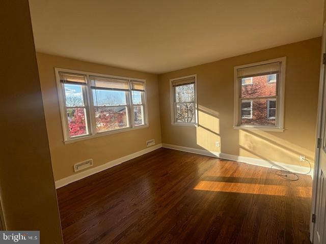 3804 CEDARHURST ROAD UNIT 2 SECOND FLOOR