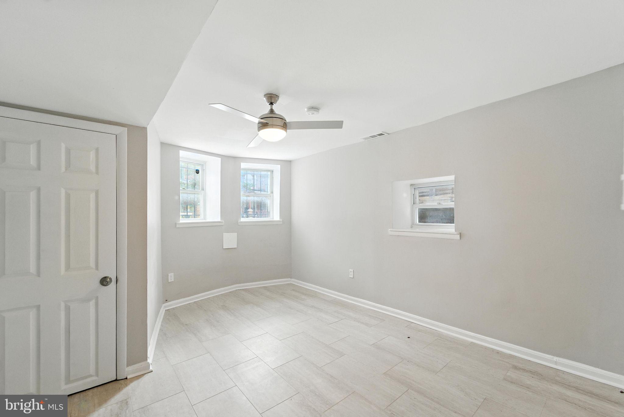 2100 HOMEWOOD AVENUE 1