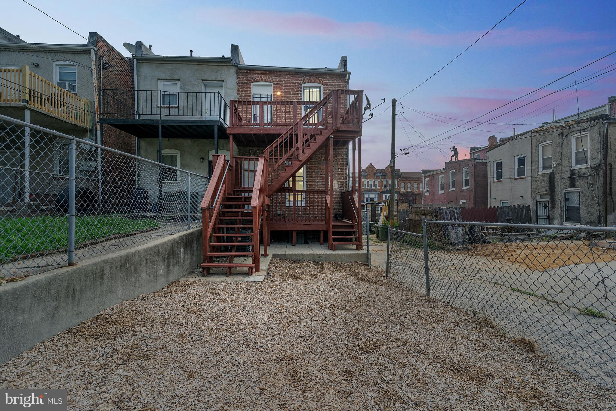 2100 HOMEWOOD AVENUE 1