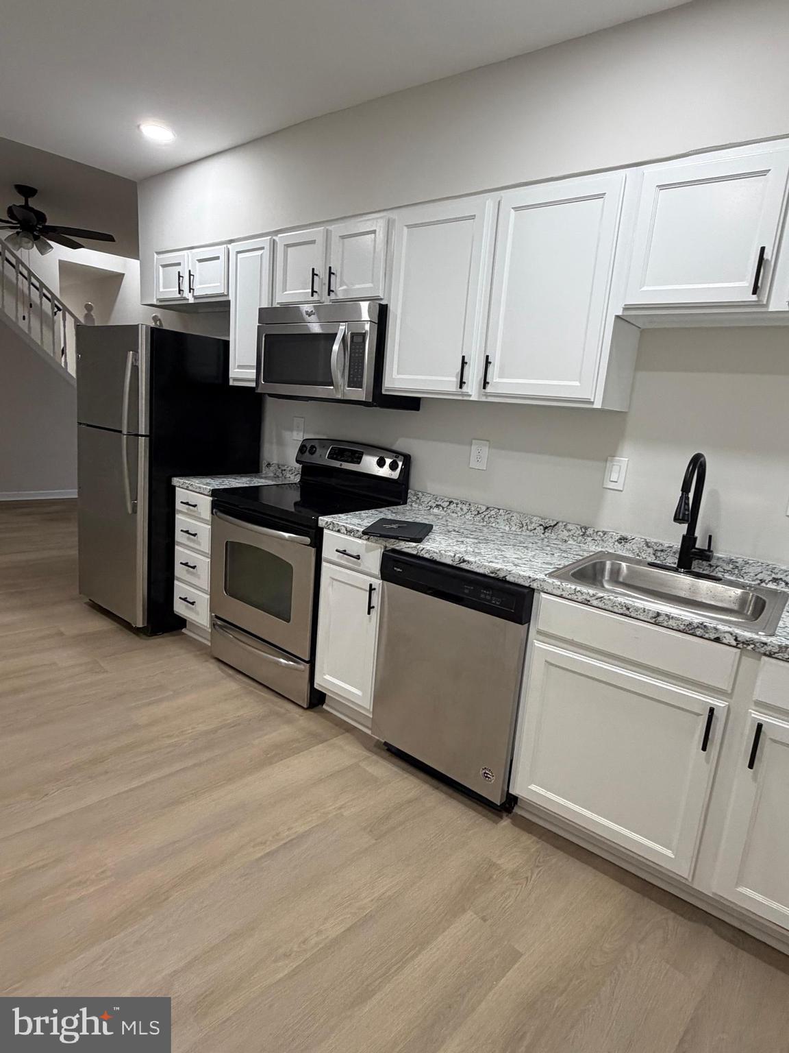 2828 WOODBROOK AVENUE